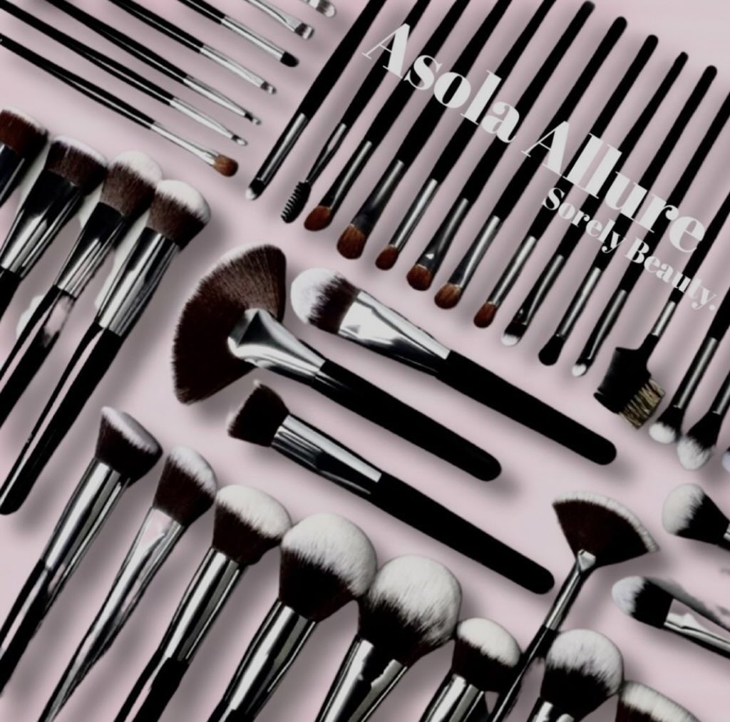 Asola Allure: UNFORGETTABLE 36 Makeup Brushes (Incl. Asola Allure Bag Organizer)